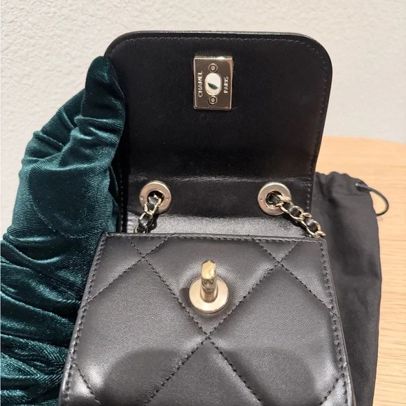 Chanel Lambskin Mini Trendy CC/Clutch Chain - Picture 9 of 14